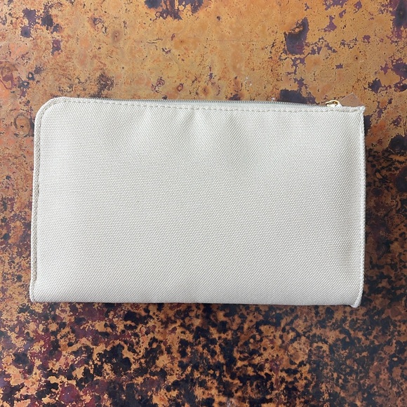 Dior Beauty 3/4 Zipper Beige Recycled Polyester (feels like cotton)Bag Makeup - Picture 2 of 10